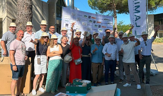 LES RENCONTRES DE LA CUISINE - Service de presse - L'Officiel des Cuisinistes JUILLET - AOT 2025