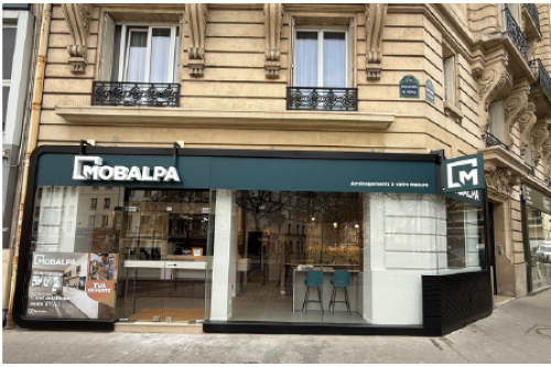 ANTONY ET M�LANIE FERREIRA OUVRENT LEUR 2E MAGASIN MOBALPA, � PARIS 12E